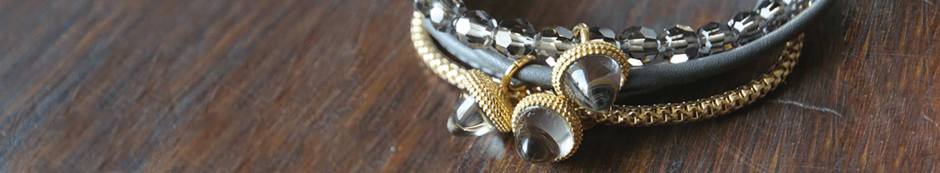 Armbänder